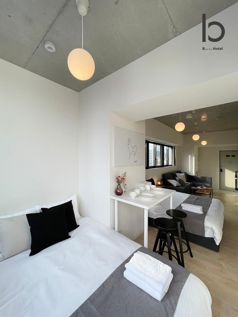 Bhotel Nekoyard - Modern Beautiful Studio, Walk To Peace Park & Shops Hiroshima Bagian luar foto