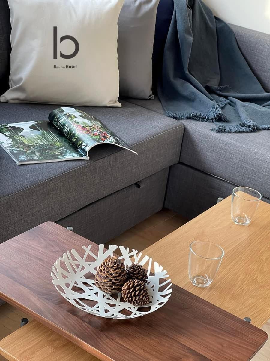 Bhotel Nekoyard - Modern Beautiful Studio, Walk To Peace Park & Shops Hiroshima Bagian luar foto